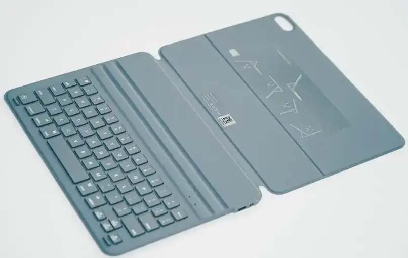 APPLE 12寸 Smart Keyboard Folio键盘